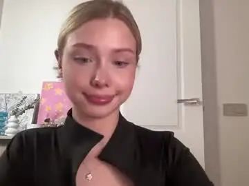 Chaturbate Live Sex Cam of blushland