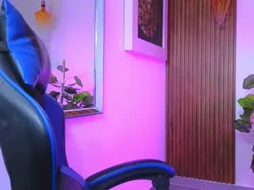 Chaturbate Best live sex cam show of kenya_buhle