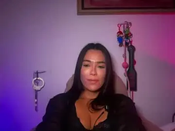 Chaturbate Watch Live Sex Cams of mistresslavinia_