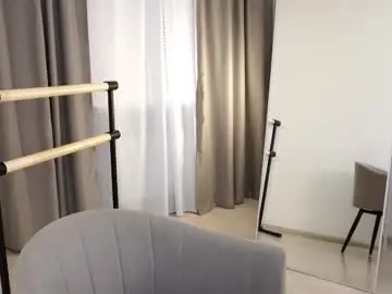 Chaturbate Best live sex cam show of fiamoor