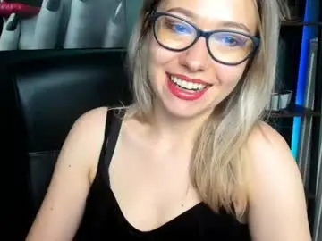 Chaturbate Watch Live Sex Cams of heidi_pleasure