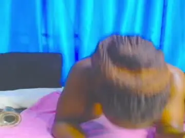 Chaturbate Adult Webcams of ebonysmilz88