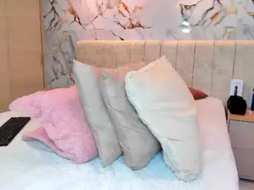 Chaturbate Watch Live Sex Cams of kiana_cream
