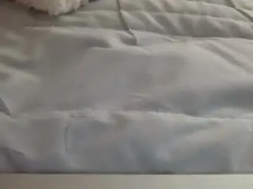 Chaturbate Live Sex Cam of lynzee_love333