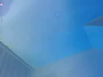 Chaturbate Live Sex Cam of jessiwet