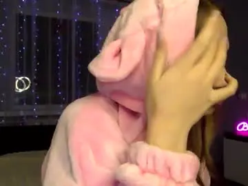 Chaturbate Adult Video Chat of cute_shy06