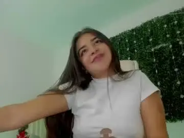 Chaturbate Free Porn Cam of brunnette__1
