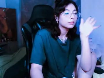 Chaturbate Live Sex Cam of jaadee18
