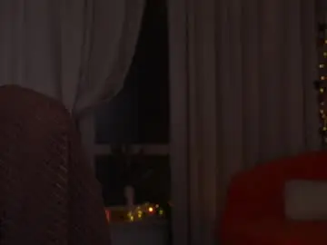 Chaturbate Live Sex Cam of little_poetry