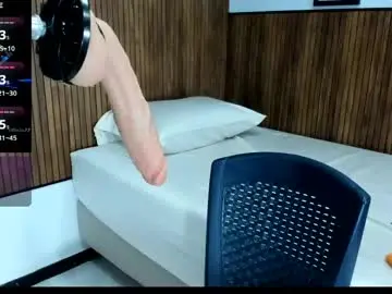 Chaturbate Watch Live Sex Cams of ori_whore