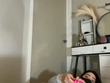 Chaturbate Live Porn of _natycutei19