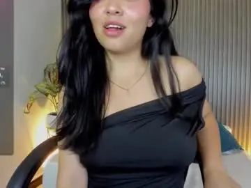 Chaturbate Live Sex Cam of adarna13_