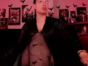 Chaturbate Live Sex Cam of lilith_deveraux_