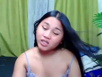 Chaturbate Nude Webcam of petite_trish