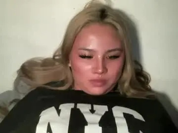 Chaturbate Live Porn of into_the_nightxxx