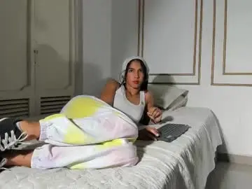 Chaturbate Live Sex of emily_gaviria1