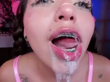 Chaturbate Free Live Porn of foxy_kylian