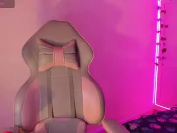 Chaturbate Free Live Porn of gemma_honey