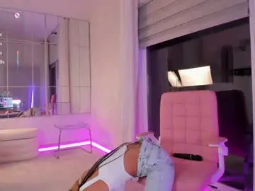 Chaturbate Free Porn Cam of miss_diamond__