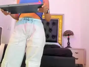 Chaturbate Live Porn of annylittle_