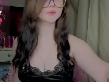 Chaturbate Free Porn Cam of lilhornyprincess
