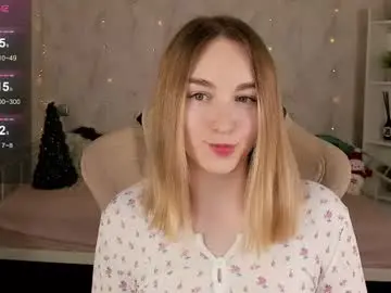 Chaturbate Adult Video Chat of shy__polly