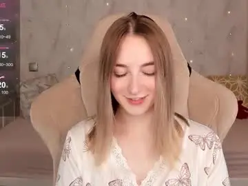 Chaturbate Best live sex cam show of shy__polly