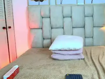 Chaturbate Nude Webcam of samantha_diamont