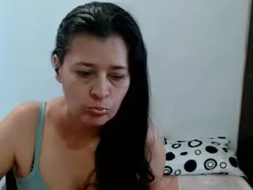 Chaturbate Live Porn of adriana_milf
