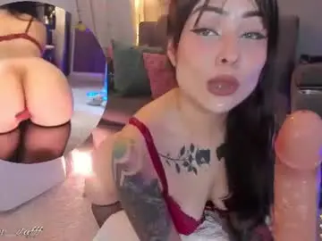 Chaturbate Live Sex Cam of pam_duff