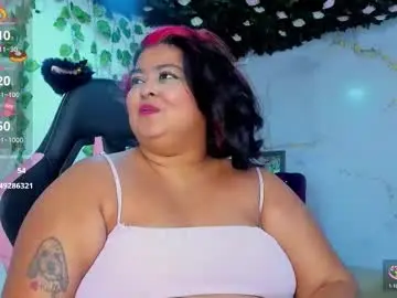 Chaturbate Free Live Porn of curvy_beauty_