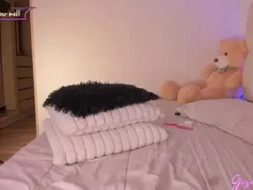 Chaturbate Watch Live Sex Cams of gisellee__