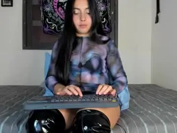 Chaturbate Best Webcam of saucy_zaren