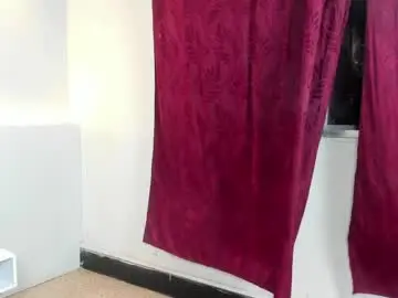 Chaturbate Sex Cam of serena_velvett