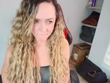 Chaturbate Adult Webcam of _madamemature_