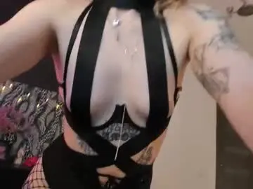 Chaturbate Nude Webcam of annie_leone