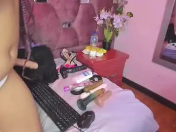 Chaturbate Watch Live Sex Cams of thiana_taylor