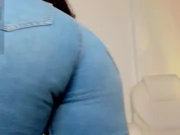 Chaturbate Adult Webcam of ariiah_walker_