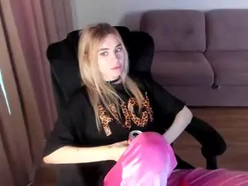 Chaturbate Adult Video Chat of vickydragons