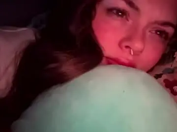 Chaturbate Best live sex cam show of emersoncane