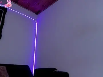 Chaturbate Adult Video Chat of liz25_b