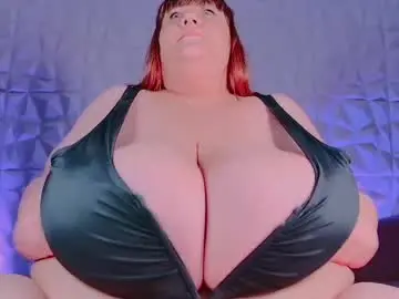 Chaturbate Live Sex Cam of biggymelon