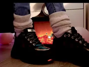 Chaturbate Free Porn Cam of feetvibe