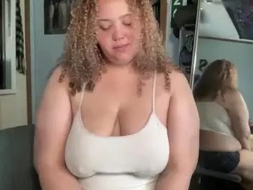 Chaturbate Nude Webcam of mixxedgoodness222