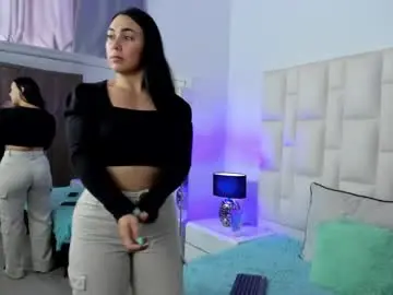 Chaturbate Watch Live Sex Cams of ariana_rouse_