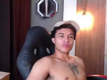 Chaturbate Free Porn Cam of moon_and_fire_