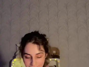 Chaturbate Live Sex Cam of wonderland_stia