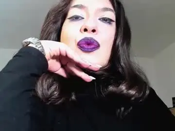 Chaturbate Free Live Porn of mistressmichelle5