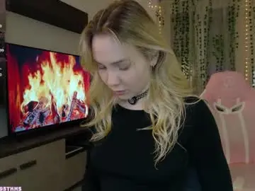 Chaturbate Sex Cam of xxxhoneyxx