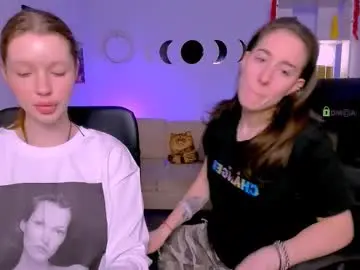 Chaturbate Live Sex Cam of daisy_baby_